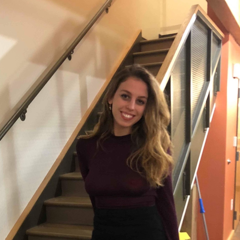 Meet your Posher, Lauren